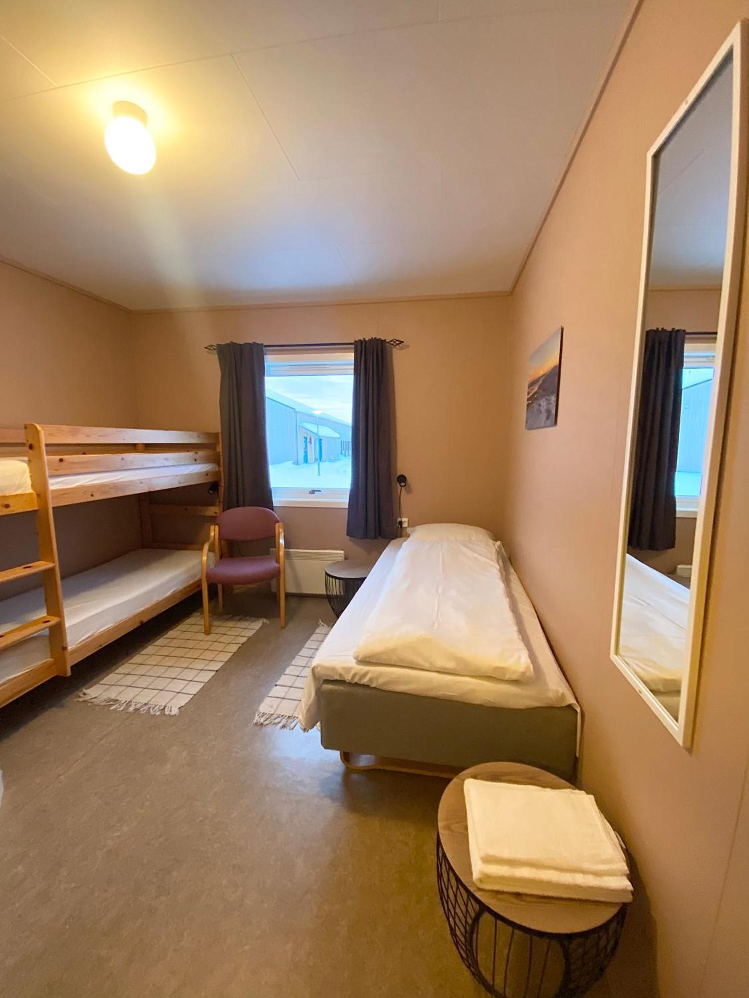 Skoghus Hostel Silsand Luaran gambar